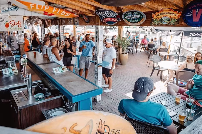 Foxy's Harbor Grille